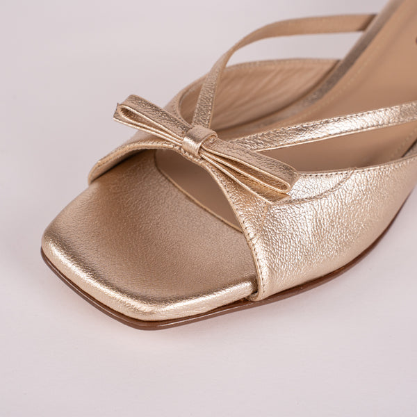Tacones Ada Dorado