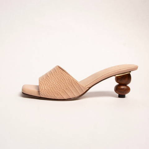 Tacones Fosil Charol Nude