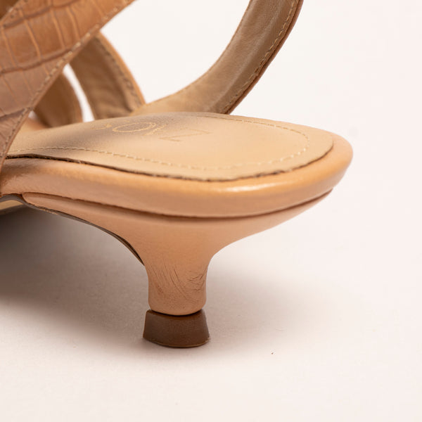 Tacones Stilettos Fosil Charol Macadamia