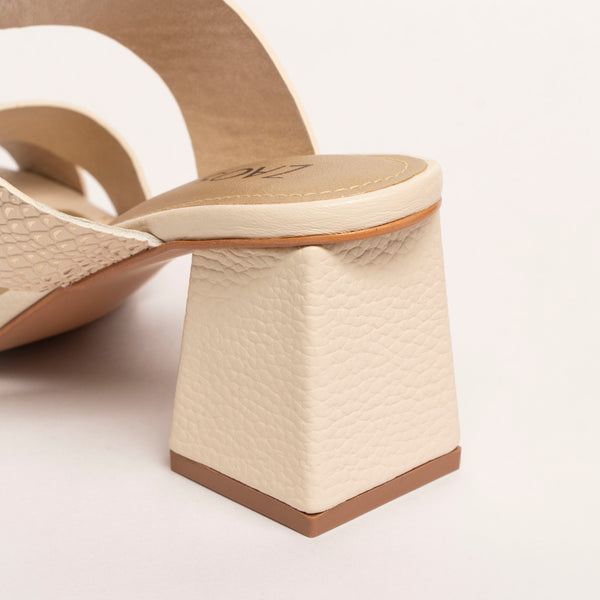 Tacones Adela Pagolini