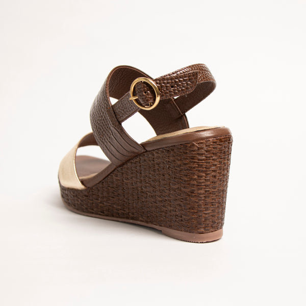 Plataforma Oro Charol Mustang
