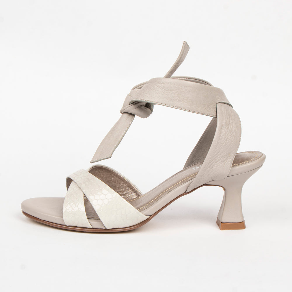 Tacones Pasión Grey y Gris Gris, foto 1